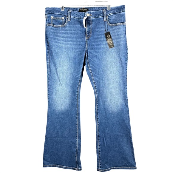 Banana Republic Denim - Banana Republic Low-Rise Bootcut Jeans Womens 33/16 Blue Denim 851843-00-1 NWT